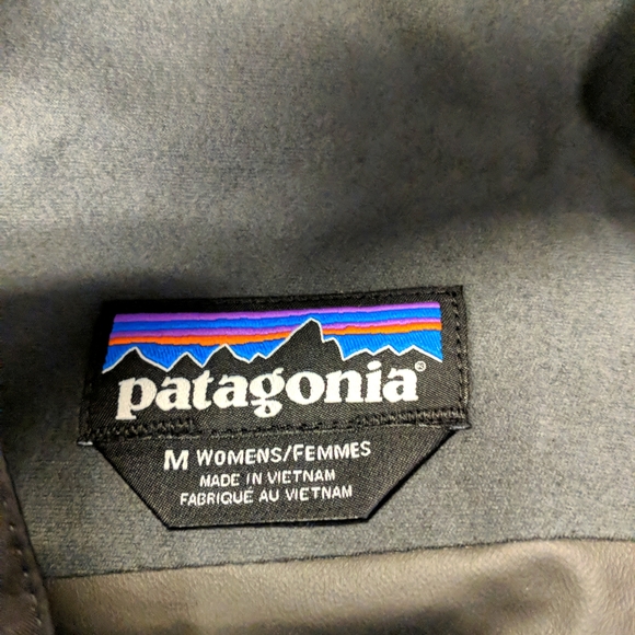 PATAGONIA Women's Calcite Jacket - Picture 4 of 15